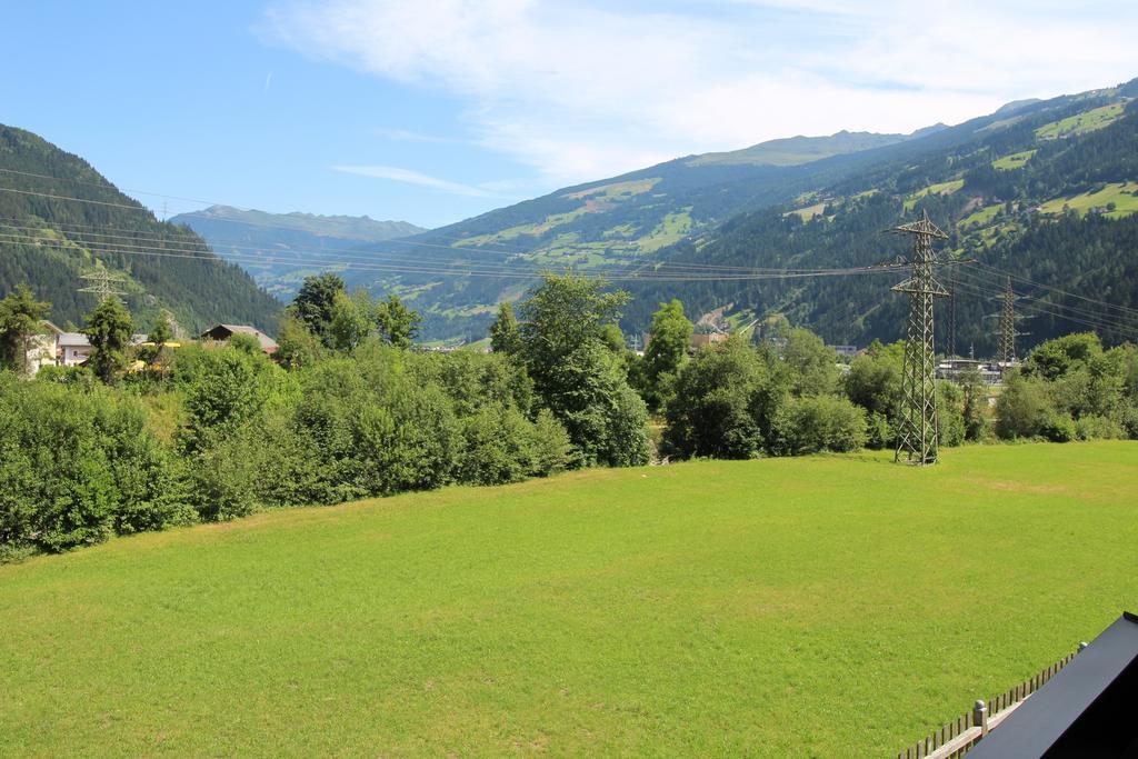 Haus Peter Schiestl Apartamento Zell am Ziller Quarto foto