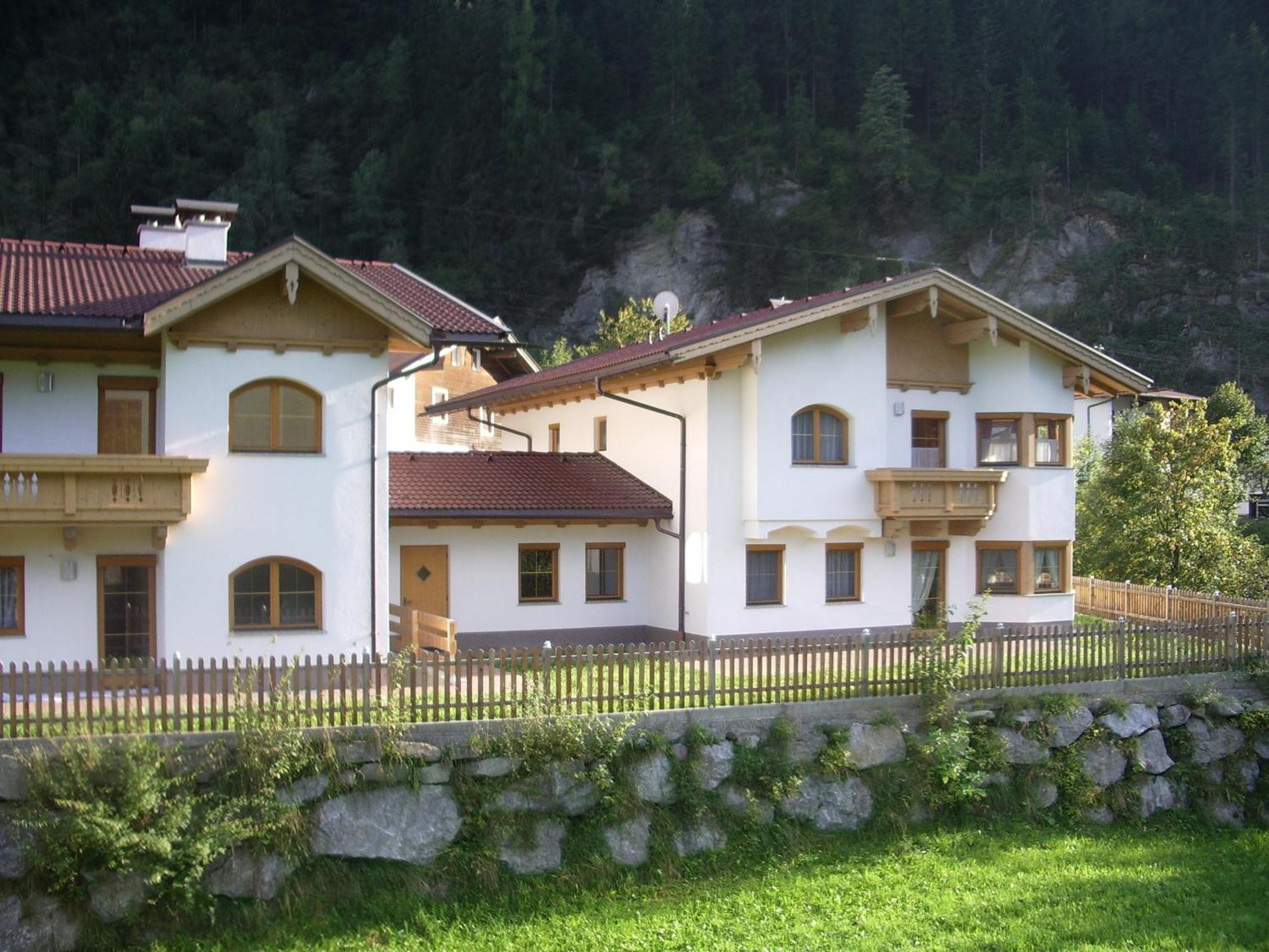 Haus Peter Schiestl Apartamento Zell am Ziller Exterior foto