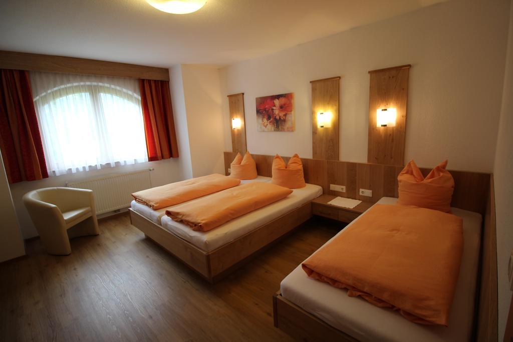 Haus Peter Schiestl Apartamento Zell am Ziller Exterior foto